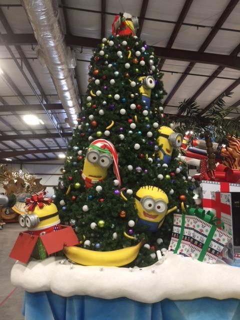 Minion Christmas Tree Universal Studios Christmas Parade