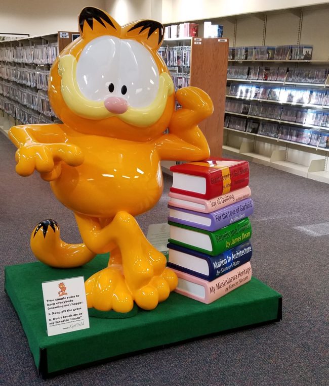 Garfield Sculpture PAWS Corporation