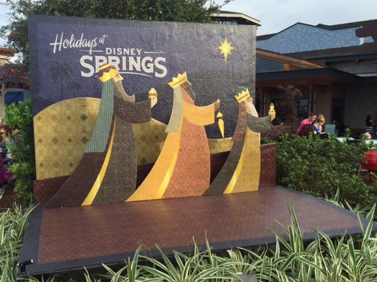 Aluminum Holiday Pop Up Cards Disney Springs
Orlando, Florida